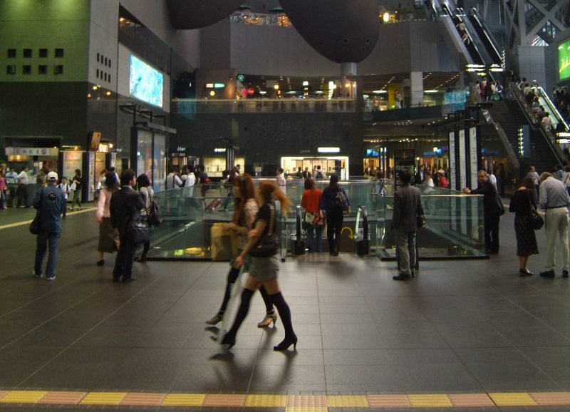 Kyoto Station 2010 - 1