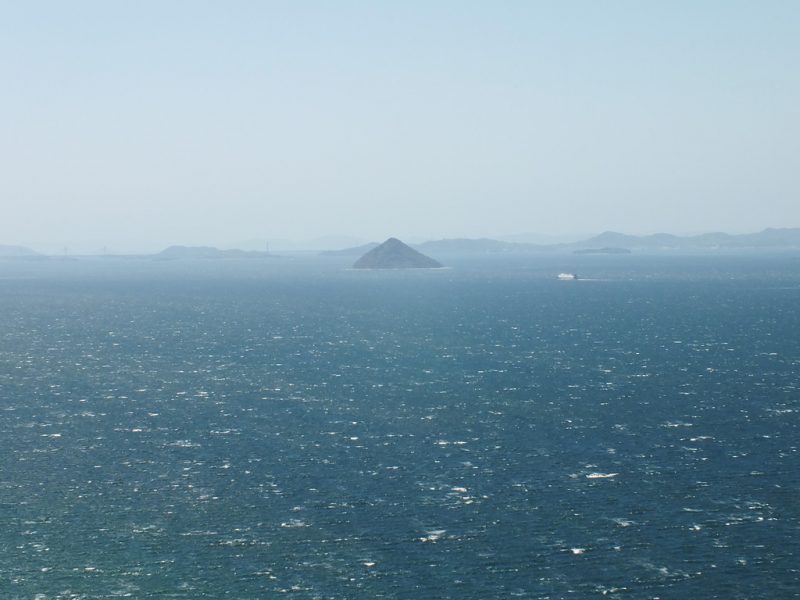 27 - Ozuchishima et Mer Interieure de Seto depuis Megijima