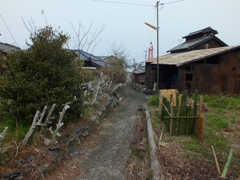 12 - Rue de Karato sur Teshima